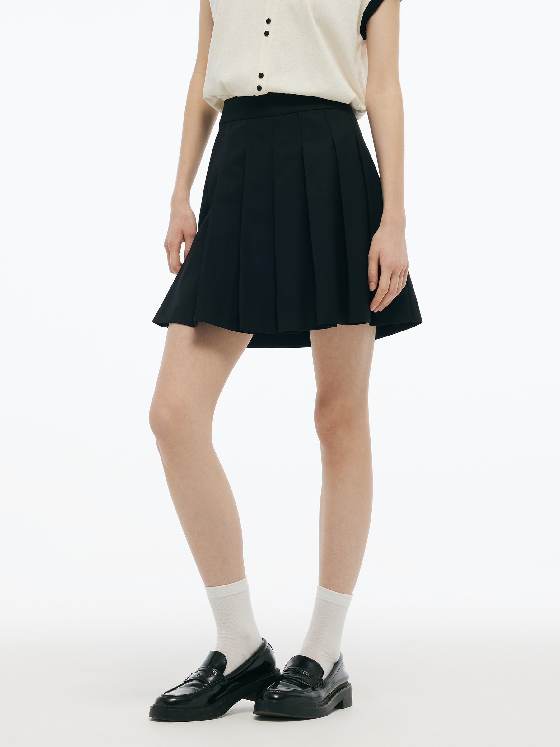 Valmere™ | Pleated Mini Skirt