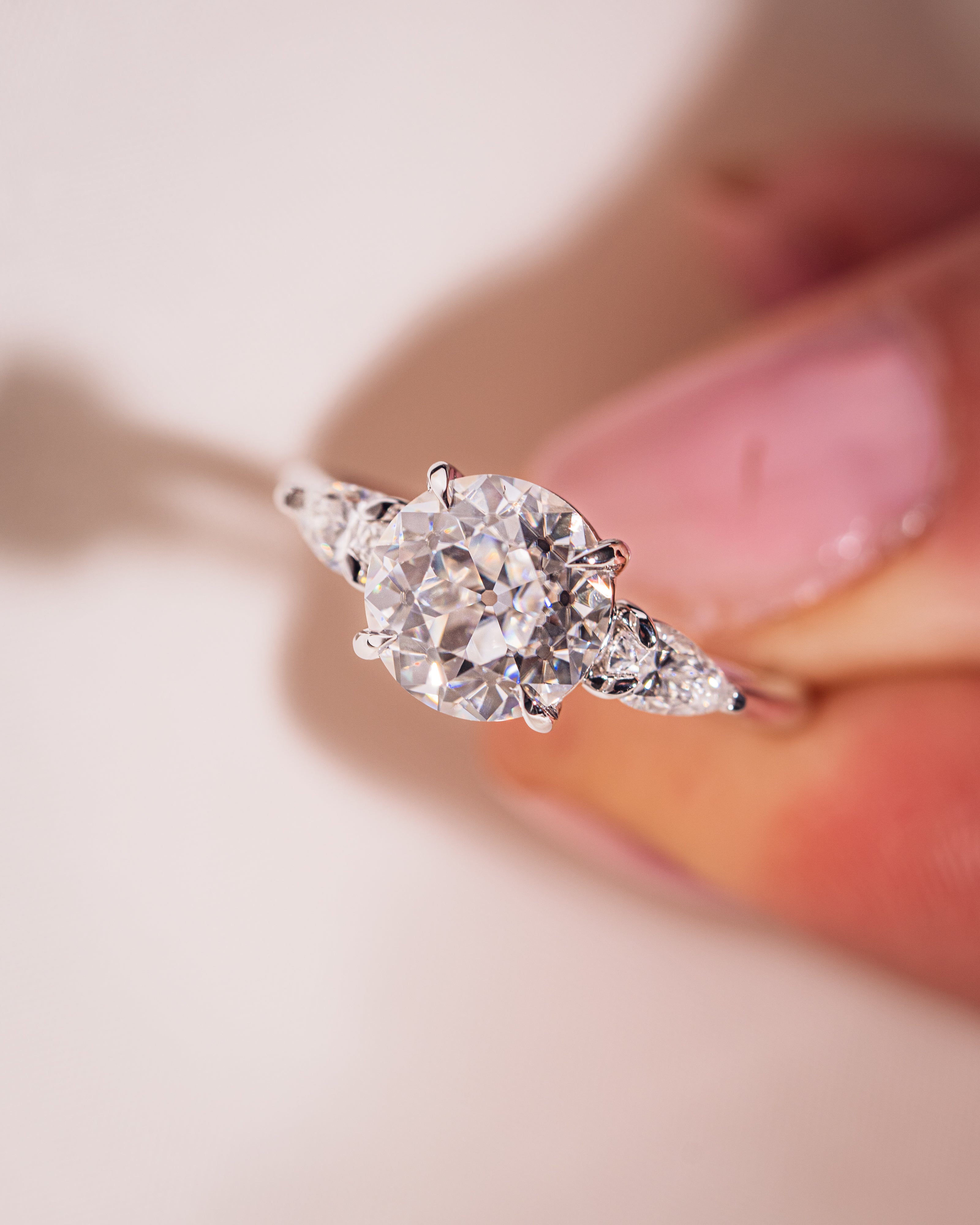 Nicola - Round & Pear | Silver