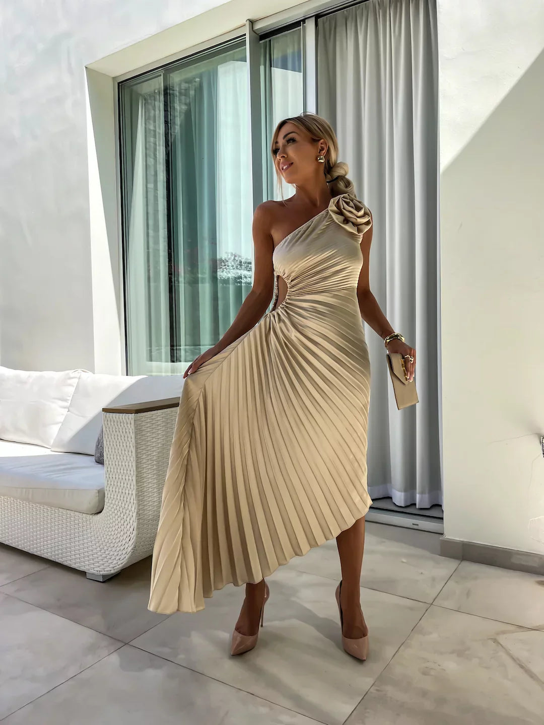 Valmere™ | Dariella Romantic Flower One Shoulder Dress