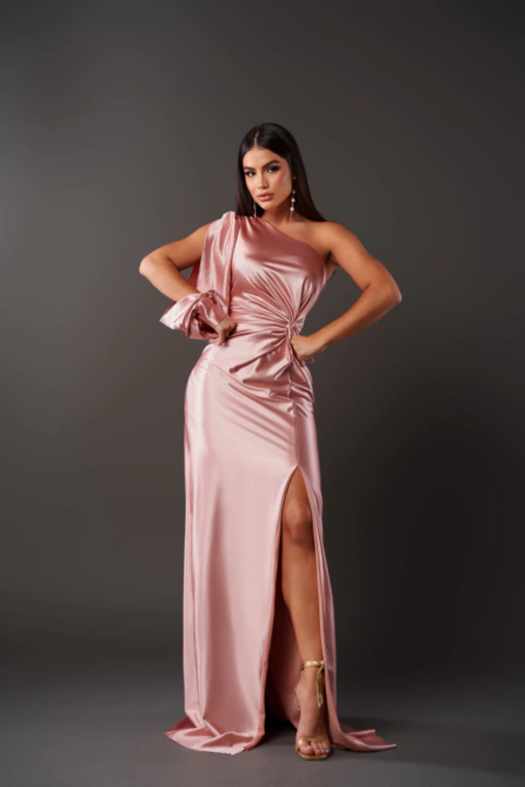 Valmere™ | Kira Elegant Maxi Dress