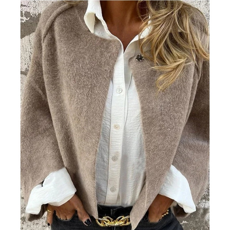 Valmere™ | Elise coat with chic flared sleeves