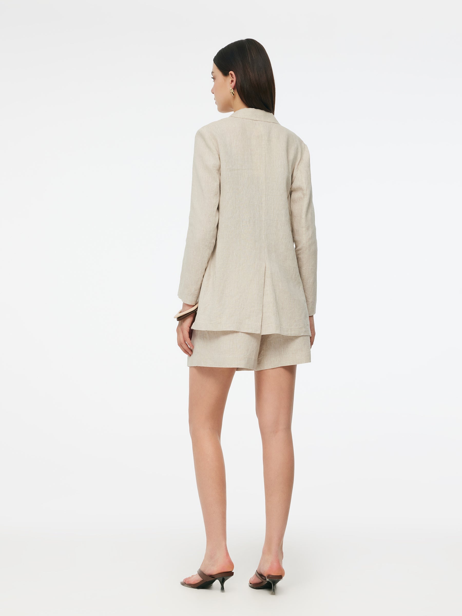 Valmere™ | 100% Linen Back Slit Blazer