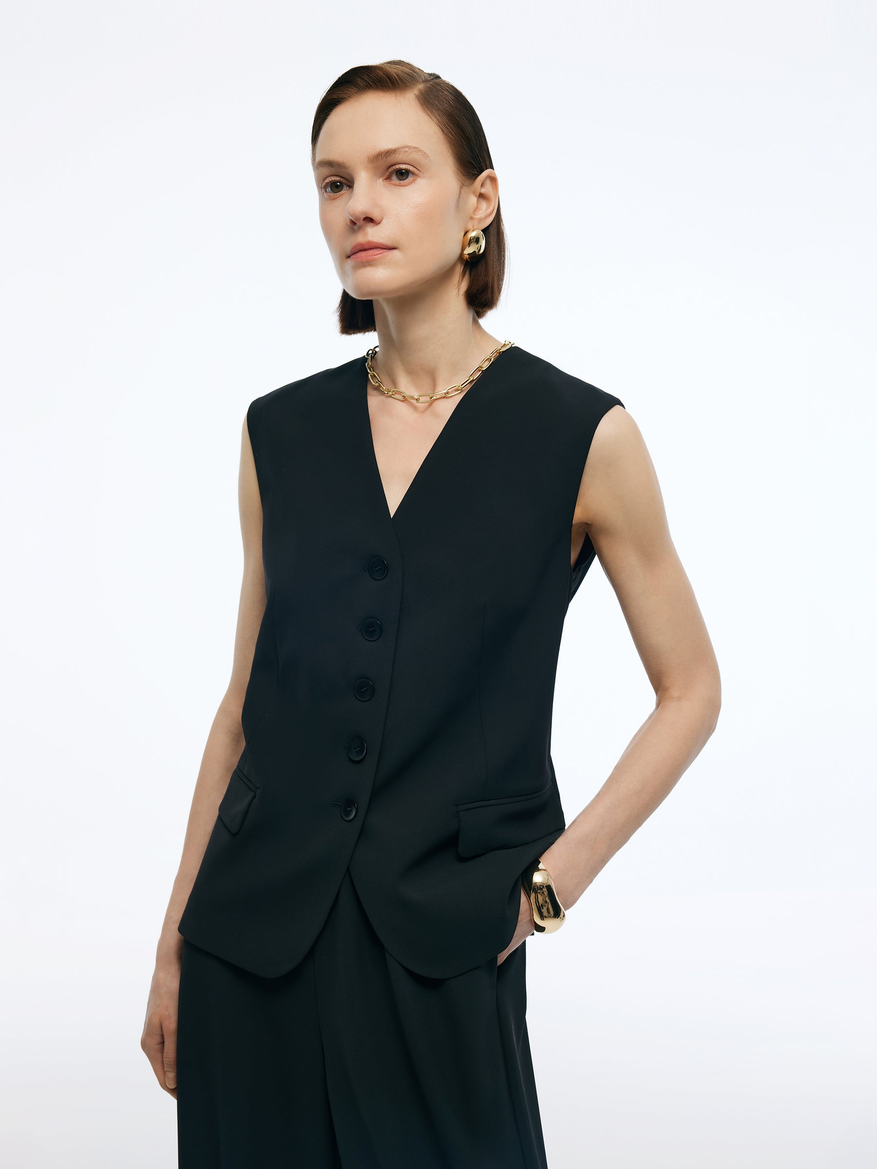 Valmere™ | Stretch V-Neck Vest