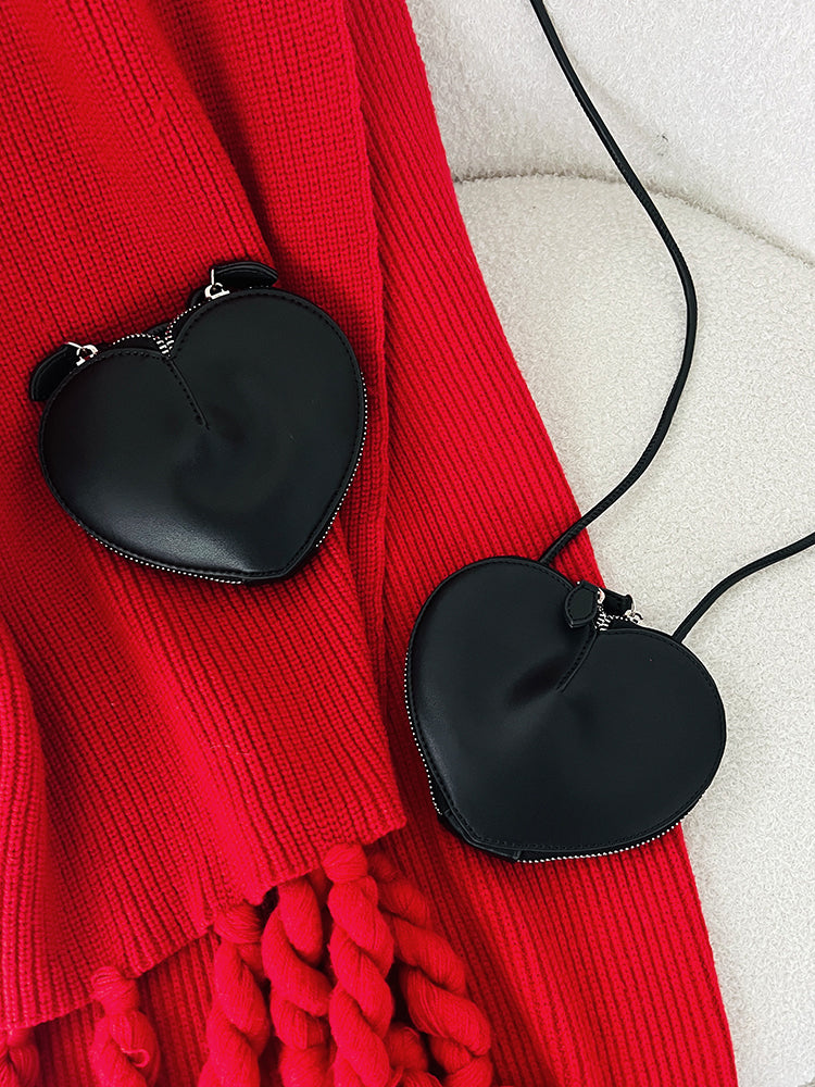 Valmere™ | Heart-Shaped Crossbody Bag