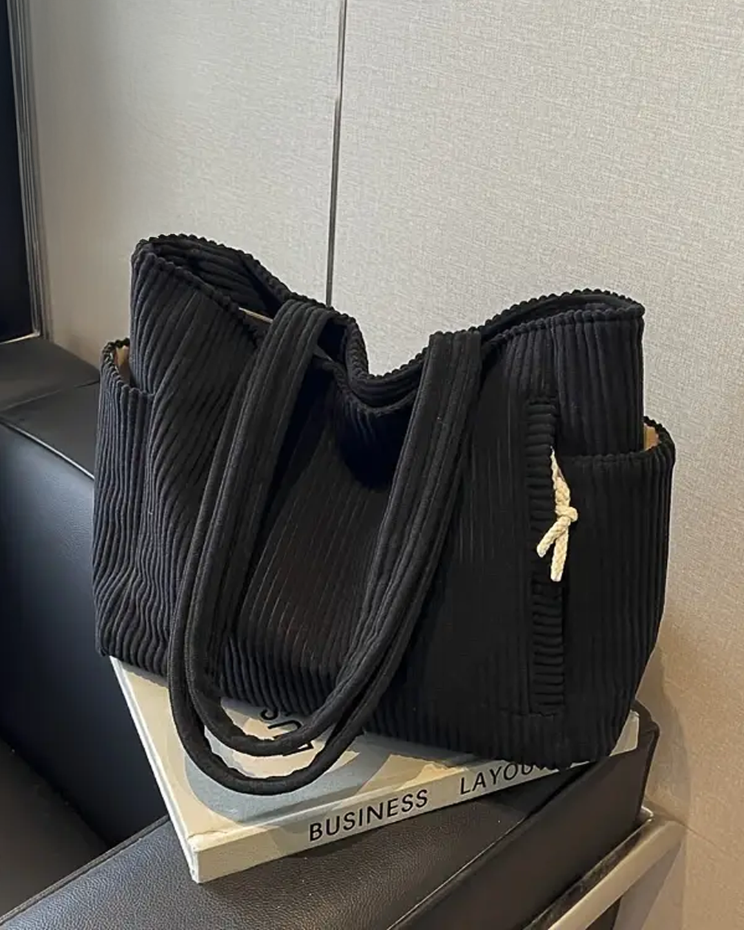 Valmere™ | Tilda Ribbed Shoulder Bag