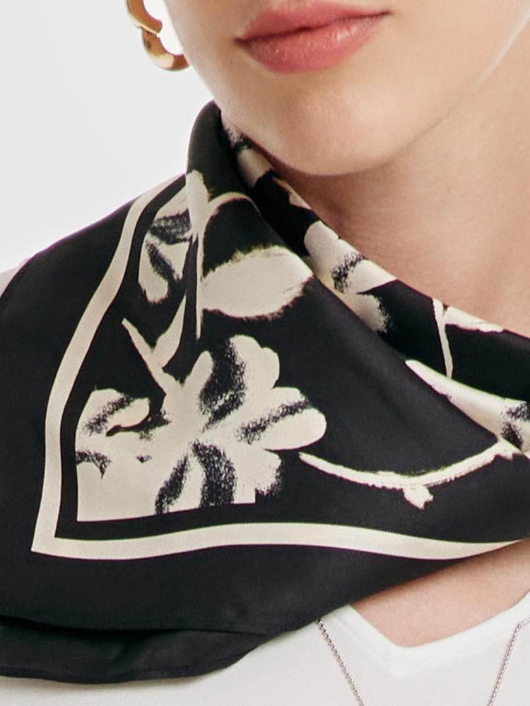 Valmere™ | Silk Scarf 61 Square