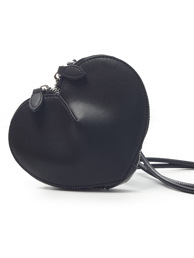 Valmere™ | Heart-Shaped Crossbody Bag