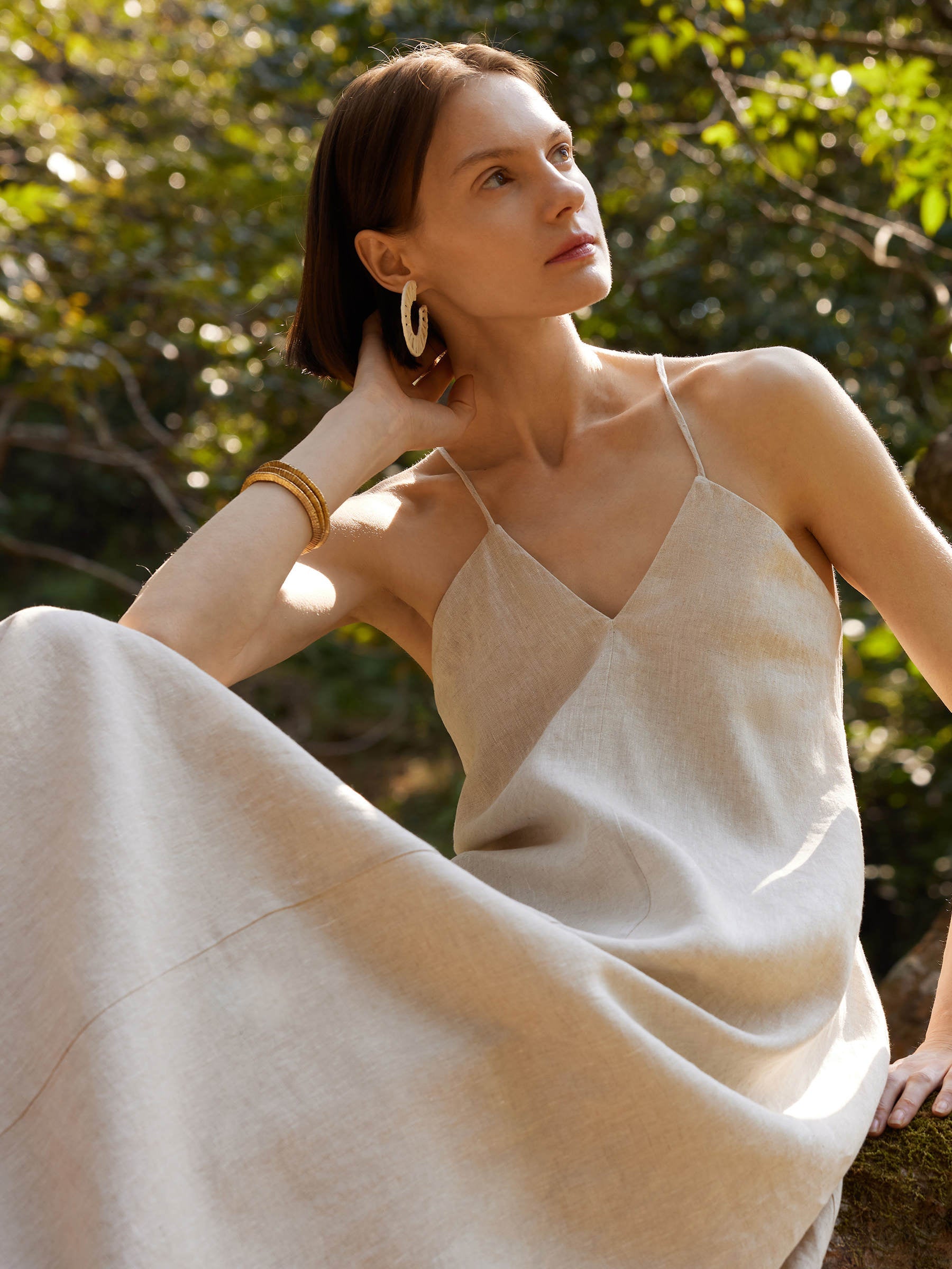 Valmere™ | 100% Linen Backless Strap Dress