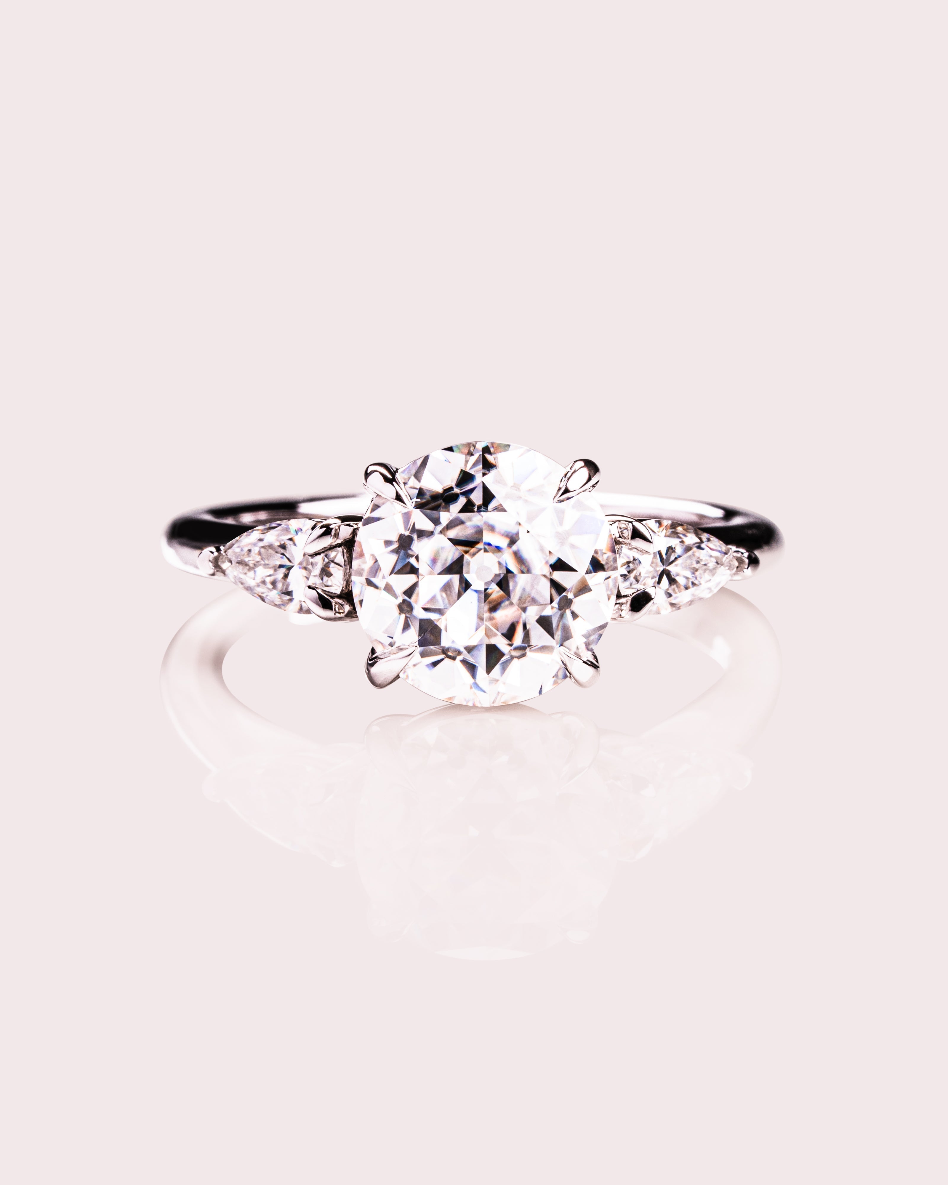 Nicola - Round & Pear | Silver