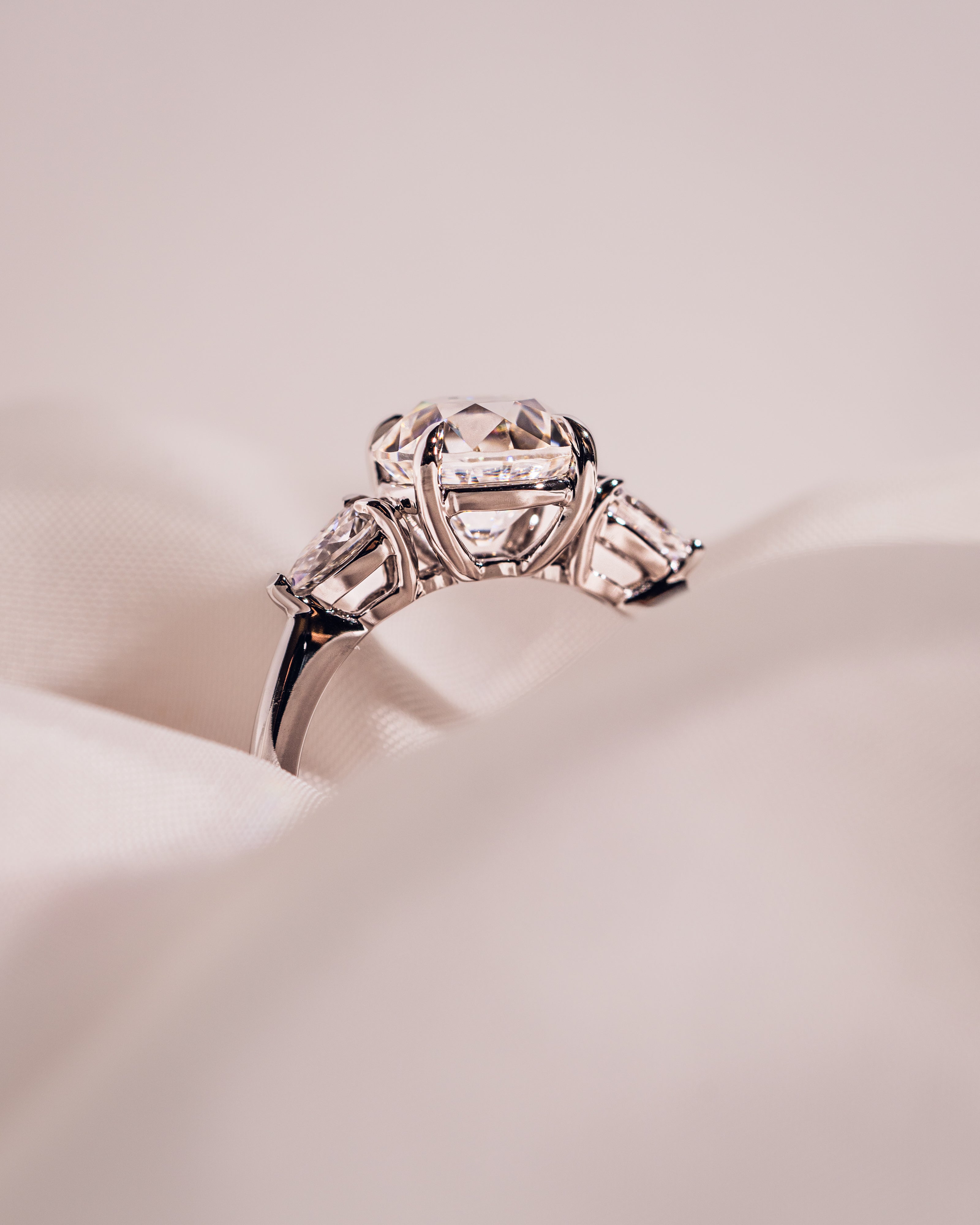 Nicola - Round & Pear | Silver