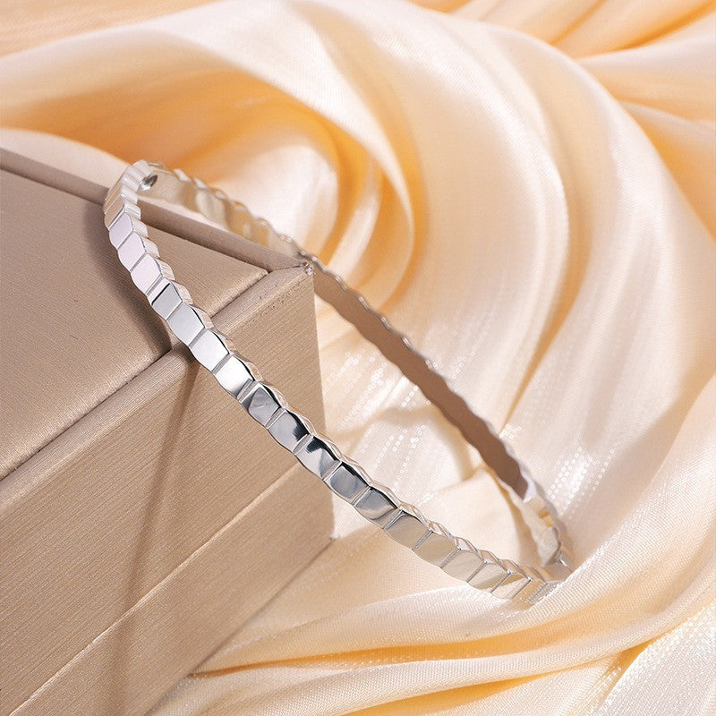 Serelina Vantini Bracelet | Gold