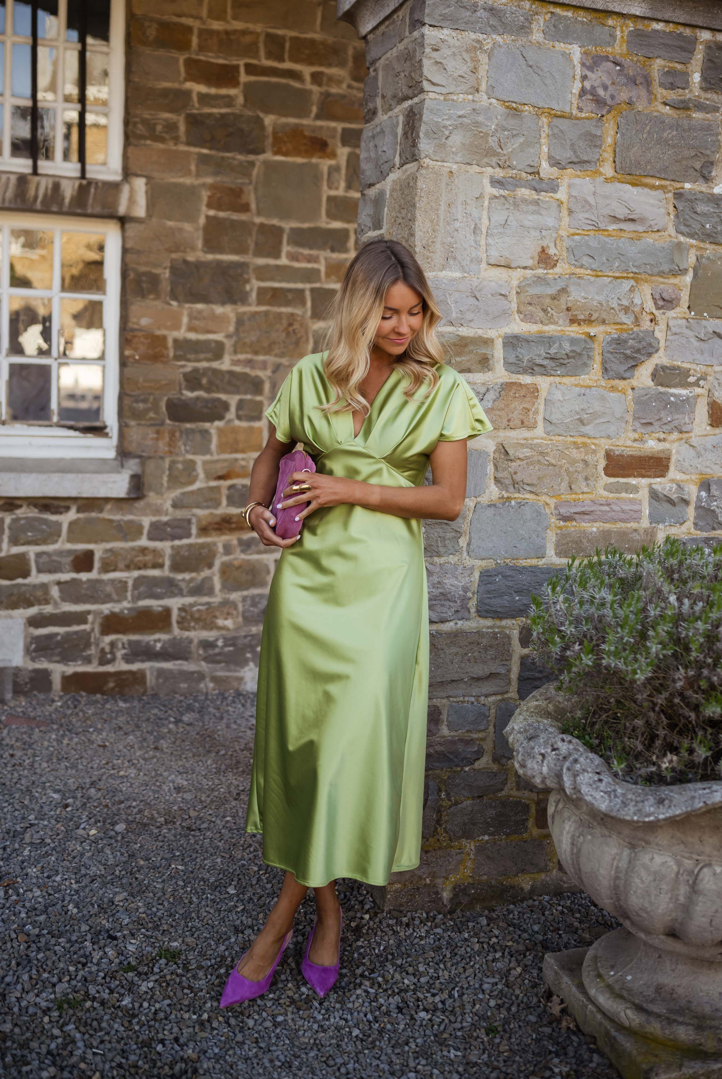 Valmere™ | The Satin Dress with V-Neck