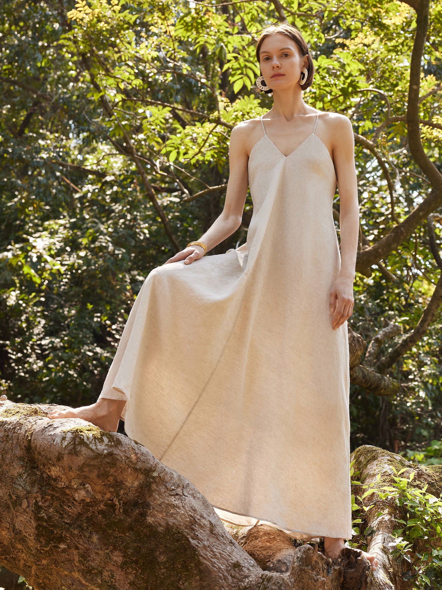 Valmere™ | 100% Linen Backless Strap Dress