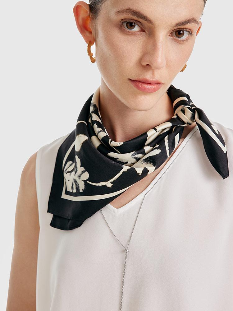 Valmere™ | Silk Scarf 61 Square